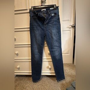 Francesca's Collections Dark Blue Skinny Jeans